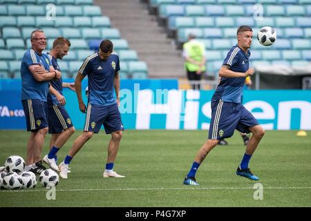 Sochi, Russie. 22 Juin, 2018. Les joueurs de Suède assister à une session de formation au cours de la Coupe du Monde FIFA 2018 à Sotchi, Russie, le 22 juin 2018. Crédit : Li Ming/Xinhua/Alamy Live News Banque D'Images