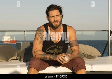 Titre original : POINT BREAK. Titre en anglais : POINT BREAK. Directeur de film : ERICSON CORE. Année : 2015. Stars : Edgar Ramirez. Credit : ALCON ENTERTAIMENT / Album Banque D'Images