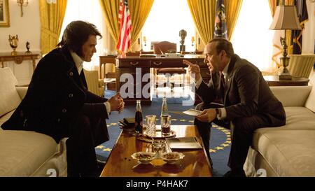 Titre original : ELVIS et Nixon. Titre en anglais : ELVIS et Nixon. Directeur de film : CARY ELWES. Année : 2016. Stars : Kevin Spacey ; Michael Shannon. Credit : BENAROYA PICTURES/PICK UP TRUCK PHOTOS / Album Banque D'Images