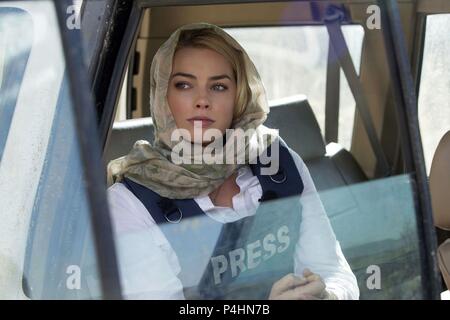 Titre original : WHISKEY TANGO FOXTROT. Titre en anglais : WHISKEY TANGO FOXTROT. Directeur : GLENN FICARRA Film ; JOHN REQUA. Année : 2016. Stars : MARGOT ROBBIE. Credit : PARAMOUNT PICTURES / Album Banque D'Images