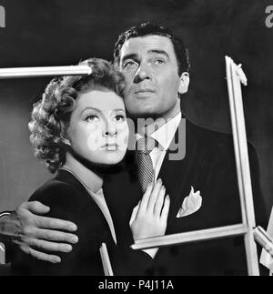 Titre original : Mme. MINIVER. Titre en anglais : Madame Miniver. Film Réalisateur : William Wyler. Année : 1942. Stars : Greer Garson, WALTER PIDGEON. Credit : M.G.M. / Album Banque D'Images