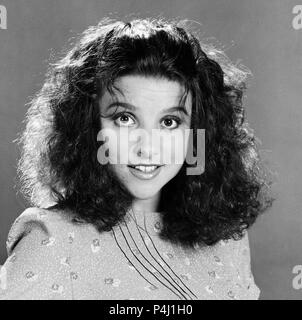 Titre original : SATURDAY NIGHT LIVE. Titre en anglais : SATURDAY NIGHT Live-TV. Année : 1975. Stars : Julia Louis Dreyfus. Credit : NBC-TV / Album Banque D'Images