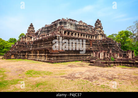 Le Baphuon est un temple à Angkor, au Cambodge. Baphuon est situé à Angkor Thom, au nord-ouest du Bayon. Banque D'Images