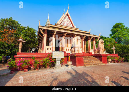 La Pagode Wat Phnom ou la montagne est un temple bouddhiste situé à Phnom Penh au Cambodge Banque D'Images