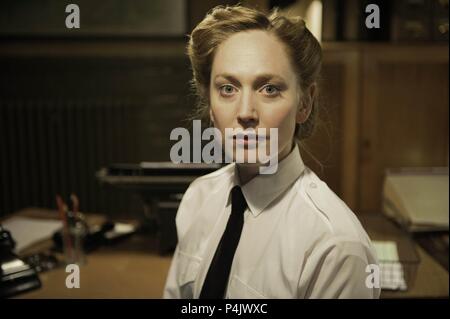 Film Original Titre : LE CERCLE DE BLETCHLEY. Titre en anglais : LE CERCLE DE BLETCHLEY. Film Réalisateur : ANDY DE EMMONY. Année : 2012. Stars : HATTIE MORAHAN. Credit : WORLD PRODUCTIONS / Album traduit par c. Pugieux Banque D'Images