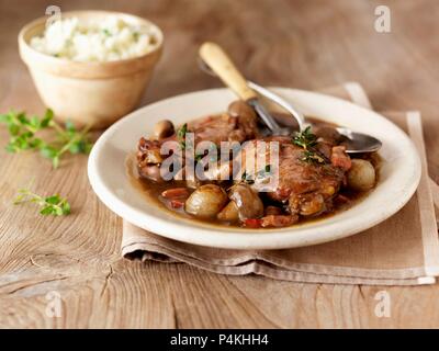 Assiette de boeuf aux champignons Banque D'Images