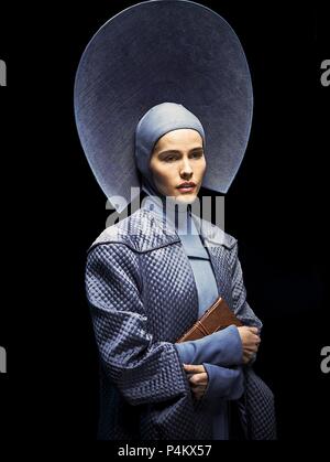 Titre original : Emerald City. Titre en anglais : Emerald City. Film Réalisateur : TARSEM SINGH. Année : 2016. Stars : ISABEL LUCAS. Credit : NBC / Album Banque D'Images