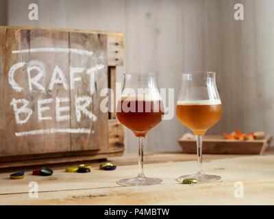 Verres d'IPA (Indian Pale Ale) craft beer Banque D'Images