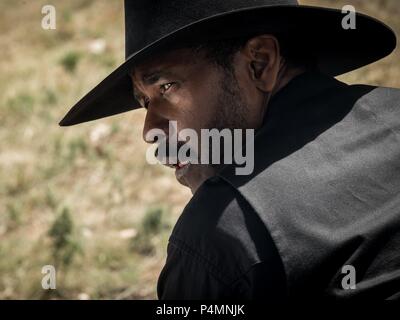 Titre original : The Magnificent Seven. Titre en anglais : The Magnificent Seven. Réalisateur : Antoine Fuqua. Année : 2016. Stars : Denzel Washington. Credit : MGM/Columbia Pictures/CAPITAL LSTAR/VILLAGE ROADSHOW PHOTO / Album Banque D'Images