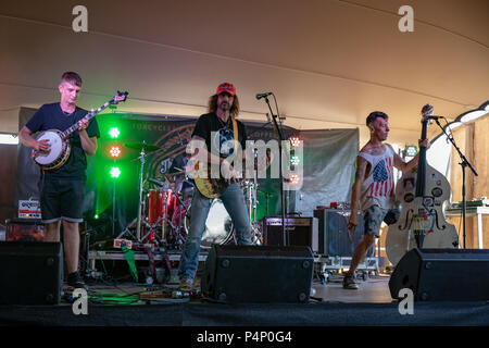 Tunbridge Wells, Royaume-Uni. 22 Juin, 2018. L'Outlaw Orchestra se produiront au Festival du cerf noir, Parc Geauga Lake'S Wildwater Kingdom Kent, Royaume-Uni..© Jason Richardson / Alamy Live News Banque D'Images