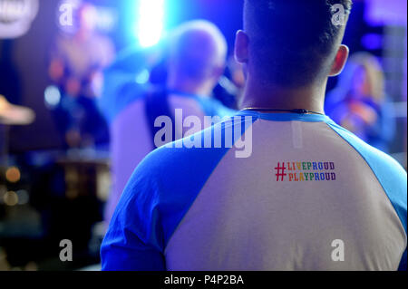 San Francisco, Californie, USA. 22 Juin, 2018. AT&T a une longue histoire de l'inclusion et LGBT a été l'une des premières entreprises en 1987 à avoir un groupe alliance LGBT. Credit : Eaux Neal/ZUMA/Alamy Fil Live News Banque D'Images