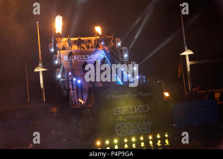 Kiel, Allemagne. 22 Juin, 2018. L'OCÉAN Jump Night Show avec du feu, de la musique et de laser au cours de la Kieler Woche 2018 © Björn Deutschmann/Alamy Live News Banque D'Images