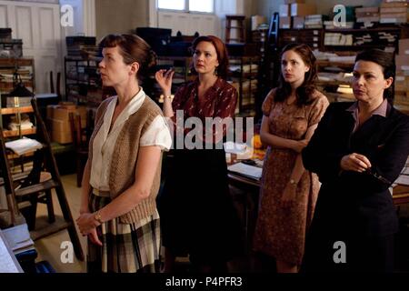 Film Original Titre : LE CERCLE DE BLETCHLEY. Titre en anglais : LE CERCLE DE BLETCHLEY. Film Réalisateur : ANDY DE EMMONY. Année : 2012. Stars : Julie GRAHAM, ANNA MAXWELL MARTIN ; RACHAEL STIRLING ; SOPHIE RUNDLE. Credit : WORLD PRODUCTIONS / Album Banque D'Images