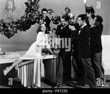 Titre original : ZIEGFELD GIRL. Titre en anglais : ZIEGFELD GIRL. Film Réalisateur : Robert Z. LEONARD. Année : 1941. Stars : Judy Garland. Credit : M.G.M. / Album Banque D'Images