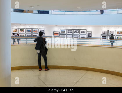 Exposition photo n Bangkok Art & Culture Centre (CFLS), Bangkok, Thaïlande, Asie. Banque D'Images