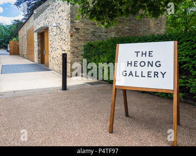 Entrée de la Heong / Smash Galerie dans Downing College, qui fait partie de l'Université de Cambridge à Cambridge, Royaume-Uni. Ouvert en 2016 et nommé d'après Alwyn Heong / Smash. Banque D'Images