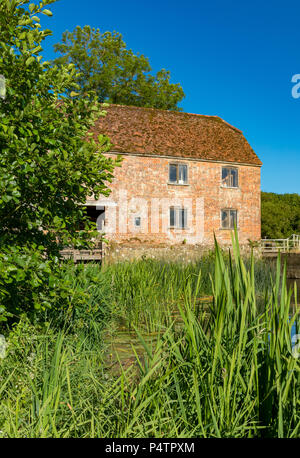 Sherborne Dorset Angleterre 22 juin 2018 l'ancien moulin sur la rivière Stour Banque D'Images