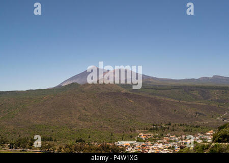 Les montagnes de Teno, Tenerife. TF-436, l'un des plus spectaculaire route dans le monde dans la partie ouest de Tenerife, à lier à Santiago del Teide Masca Banque D'Images