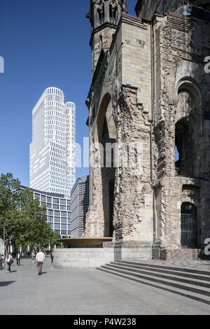 Berlin, Allemagne, Upper West et Kaiser Wilhem Gedaechtniskirche suis Breitscheidplatz à Berlin-Charlottenburg Banque D'Images