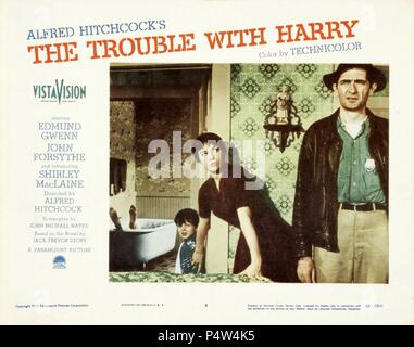 Titre original : The Trouble with HARRY. Titre en anglais : The Trouble with HARRY. Film Réalisateur : Alfred Hitchcock. Année : 1955. Crédit : Alfred J. Hitchcock Productions / Album Banque D'Images