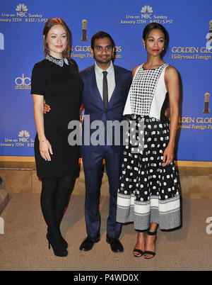 Zoe Saldana, Aziz Ansari, Olivia Wilde au Golden Globes 2013 Nominations au Beverly Hilton à Los Angeles.Olivia Wilde, Aziz Ansari, Zoe Saldana 029 cas à Hollywood Life - Californie, Red Carpet Event, USA, Cinéma, Célébrités, photographie, Bestof, Arts, Culture et divertissement, Célébrités, Mode Topix Meilleur de Hollywood, la vie, événement dans la vie d'Hollywood, Californie - Tapis rouge et en backstage, cinéma, télévision, célébrités, célébrités de la musique, des acteurs du Topix même film en salle, et la star ensemble. enquête de crédit, tsuni@Gamma-USA.com Tsuni / USA, 2013 - Groupe, plat Banque D'Images