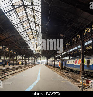 La gare Saint-Lazare, Paris, France Banque D'Images