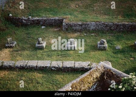 ARTE ROMANO. ESPAÑA. JULIOBRIGA. Antigua ciudad romana, capitale de la provincia romana de Cantabria. Está fechada hacia los siglos I-III d. C. Vista de las ruinas. RETORTILLO (alrededores de Reinosa). La Cantabrie. Banque D'Images