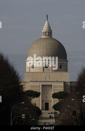L'Italie. Rome. Basilique des Saints Pierre et Paul. 1939-1955. De l'extérieur. EUR Quartier. Banque D'Images