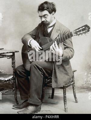 FRANCESC TÀRREGA EIXEA (1852-1909). Guitarrista compositor y español. S. XIX-XX (S. XIX-S. XX). Fotografía. Banque D'Images