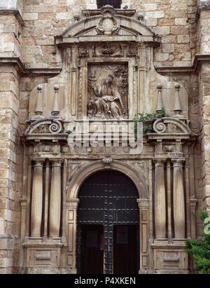 ARTE RENACIMIENTO. ESPAÑA. Eglise de San Juan Evangelista. Detalle de la portada. MANCHA REAL. Provincia de Córdoba. L'Andalousie. Banque D'Images