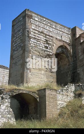 Escalona. Château d'origine musulmane reconstruite au xve siècle par le roi Jean II de Castille (1406-1454). La province de Tolède. Castille-la manche. L'Espagne. Banque D'Images