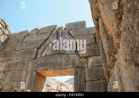 L'art mycénien Le Lion Gate de Mycenes forteresse. Argos. Péloponnèse. La Grèce. L'Europe. Banque D'Images