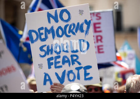 Londres, Royaume-Uni. 23 juin 2018. Vote des peuples Mars, Londres, 23 juin 2018 Crédit : Chris Moos/Alamy Live News Banque D'Images