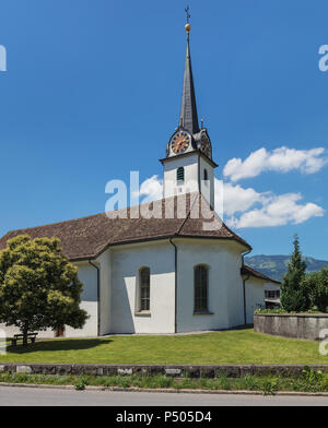 Église du village de Genève dans le canton de Schwyz. Banque D'Images