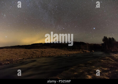 Aurora faible en Islande Banque D'Images