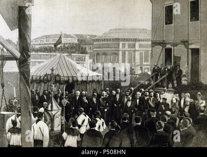 REGENCIA DE Maria Cristina de Habsburgo-LORENA (1885-1902). MADRID. 'COLOCACION, EN PRESENCIA DE S. M. LA REINA REGENTE, DE LA PRIMERA PIEDRA DEL NUEVO EDIFICIO DE LA Real Academia Española". Gravure del año 1891. Banque D'Images