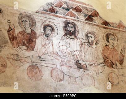 ARTE ROMANICO. ESPAÑA. FRESCO románico con la representación de LA ULTIMA CENA. ERMITA DE LA VIRGEN DE LOS ARCOS. TRICIO. La Rioja. Banque D'Images