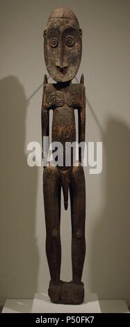 ARTE siglo XX. L'Océanie. La Mélanésie FIGURA MASCULINE ANCESTRALE LLAMADA MALABI. Papúa Nueva Guinea. Región del Río Medio Sepik, Villa Yamok. Pueblos Sawos. Fechado entre 1890 y 1910. Madera y pintura. Museo de Arte de Dallas (Dallas Museum of Art). Estado de Texas. Estados Unidos. Banque D'Images