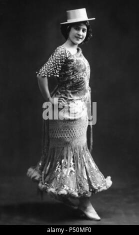 LOPEZ, Encarnación (Buenos Aires, 1895-New York, 1945), 'LA ARGENTINITA llamada'. Bailarina española. En Unión de García Lorca fundó el ballet de Madrid en 1932. Banque D'Images