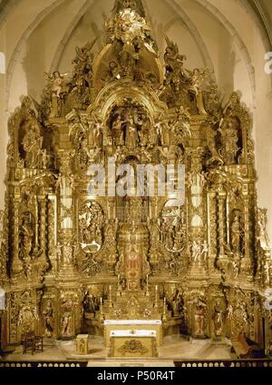 ARTE BARROCO. ESPAÑA. PAU COSTA. Escultor español. RETABLO del ábside de la IGLESIA DE SANTA MARIA (1727). Madera. CADAQUES. Provincia de Girona. Cataluña. Banque D'Images