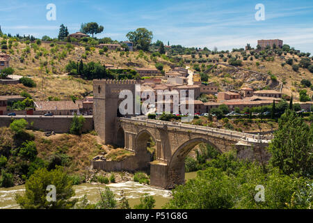 Puente de San Martin, Toledo Espagne Banque D'Images