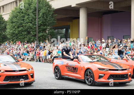 Indianapolis, Indiana, USA - Le 26 mai 2018, Stefan Wilson sourit à la pilote d'Indycar Indy 500 Parade Banque D'Images