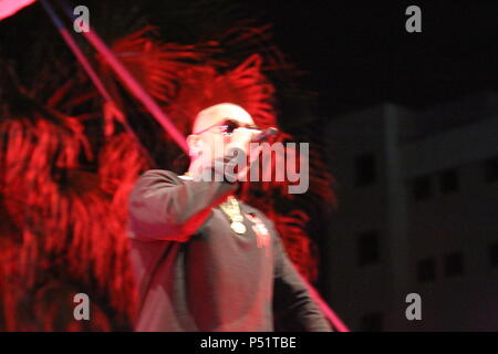 Naples, Italie. 23 Juin, 2018. Gue Pequeno concert à l'Arenile di Bagnoli avec l'étape de la "Tournée d'été'.En photo Gue Pequeno. Credit : Salvatore Esposito/Pacific Press/Alamy Live News Banque D'Images