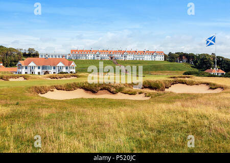 Trump hotel Turnbery et complexe de golf en vue de l'hôtel et club de golf à travers le 18ème fairway du parcours Ailsa, Turnberry, Ayrshire, Sc Banque D'Images