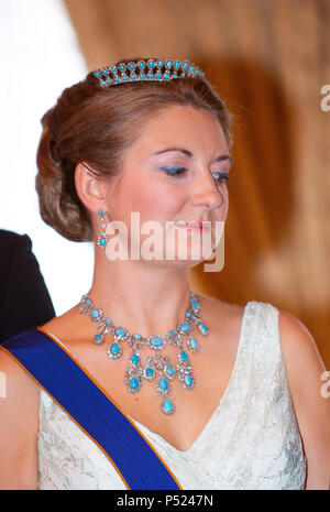 Luxembourg, Luxembourg. 23 Juin, 2018. La grande-duchesse Stéphanie héréditaire du Luxembourg au Palais Grand-Ducal à Luxembourg, le 23 juin 2018, posant pour la presse à l'occasion de la Journée nationale du Luxembourg Photo : Albert Nieboer/Pays-Bas/Point de vue des crédits : Albert Nieboer/Royal Press Europe/PRE/dpa/Alamy Live News Banque D'Images