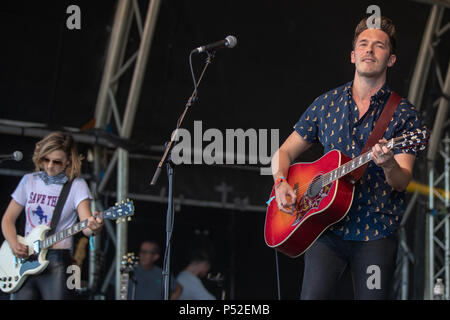 Tunbridge Wells, Royaume-Uni. 24 Juin, 2018 Sam Palladio mieux connu pour son rôle comme Gunnar Scott dans la série dramatique musicale ABC de la scène de Nashville à la Black deer Festival, Parc Geauga Lake'S Wildwater Kingdom Kent, Royaume-Uni..© Jason Richardson / Alamy Live News Banque D'Images