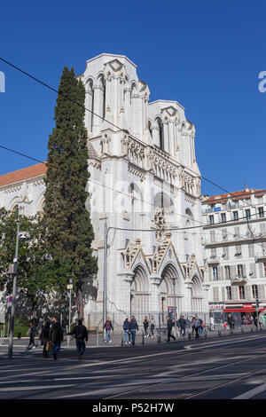 Basilique Notre-Dame de Nice sur l'Avenue Jean Medecin en ville de Nice, France, monument historique, l'église catholique romaine, l'architecture néo-gothique Banque D'Images