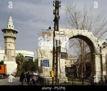 La Syrie. Damas. De triomphe romain sur la Rue Droite. Banque D'Images