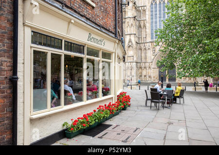 Bennett's Cafe & Bistro, York, Angleterre, Royaume-Uni. Banque D'Images