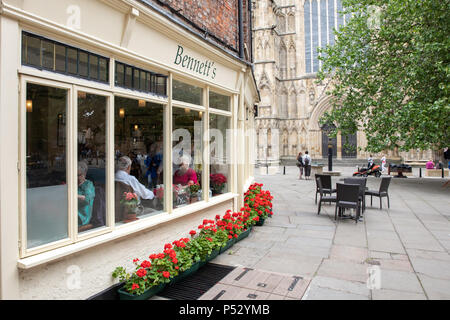 Bennett's Cafe & Bistro, York, Angleterre, Royaume-Uni. Banque D'Images